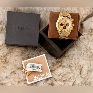 Michael Kors • Layton Glitz • Over Sized Gold Watch • Crystal Face • MK5830